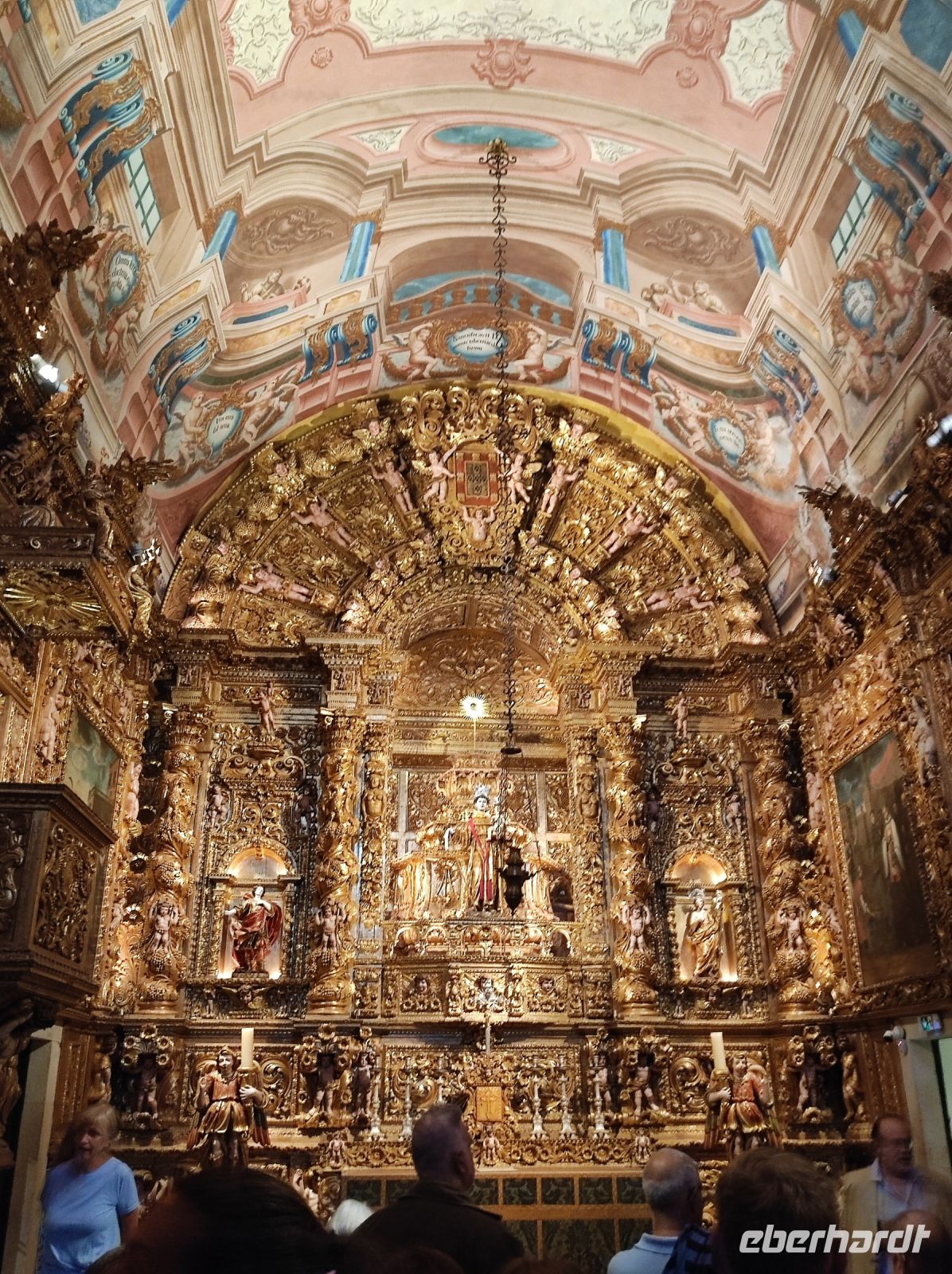 Das prunkvolle Innere der Kapelle