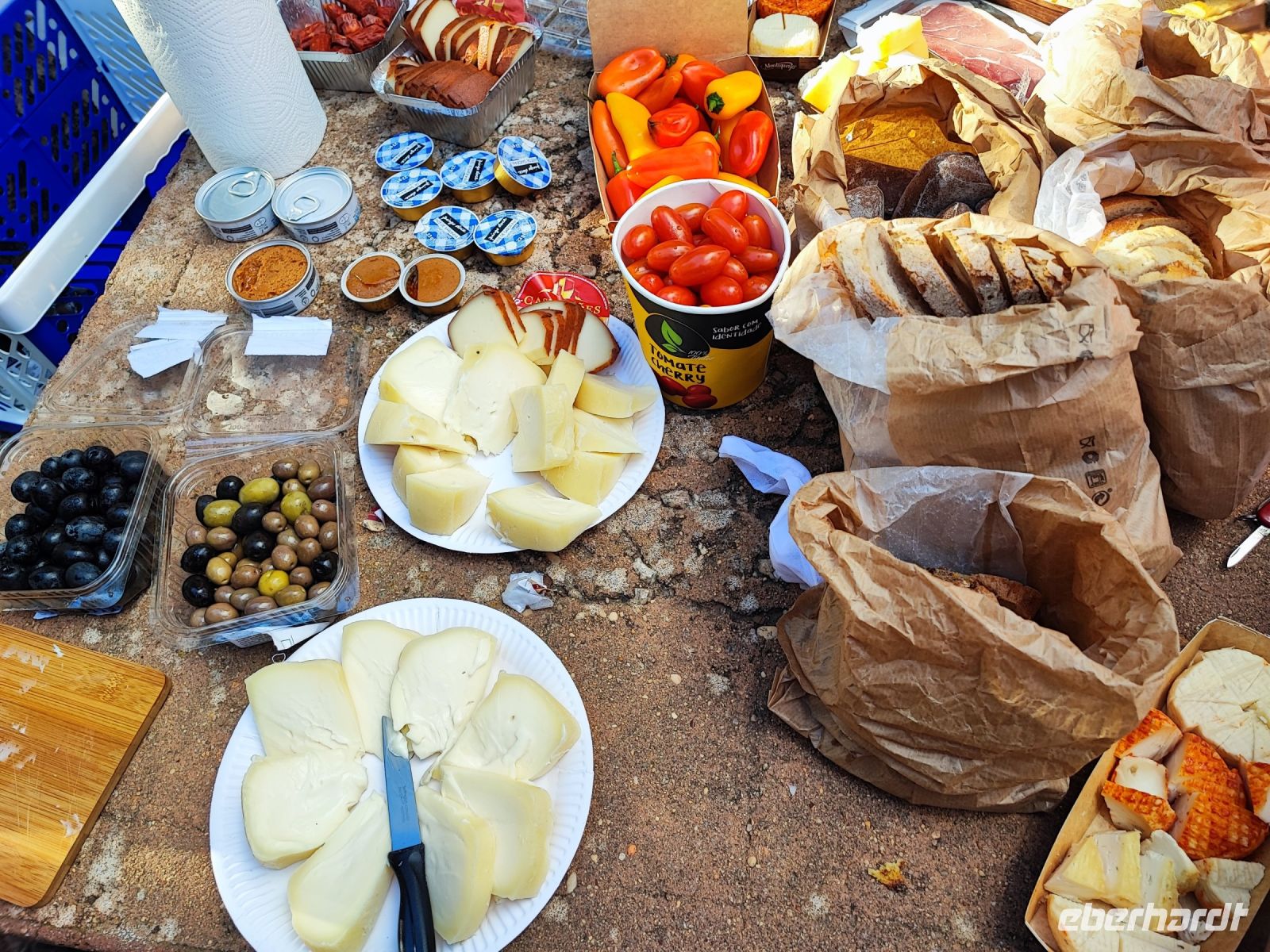 Picknick mit traditionellen Spezialitäten