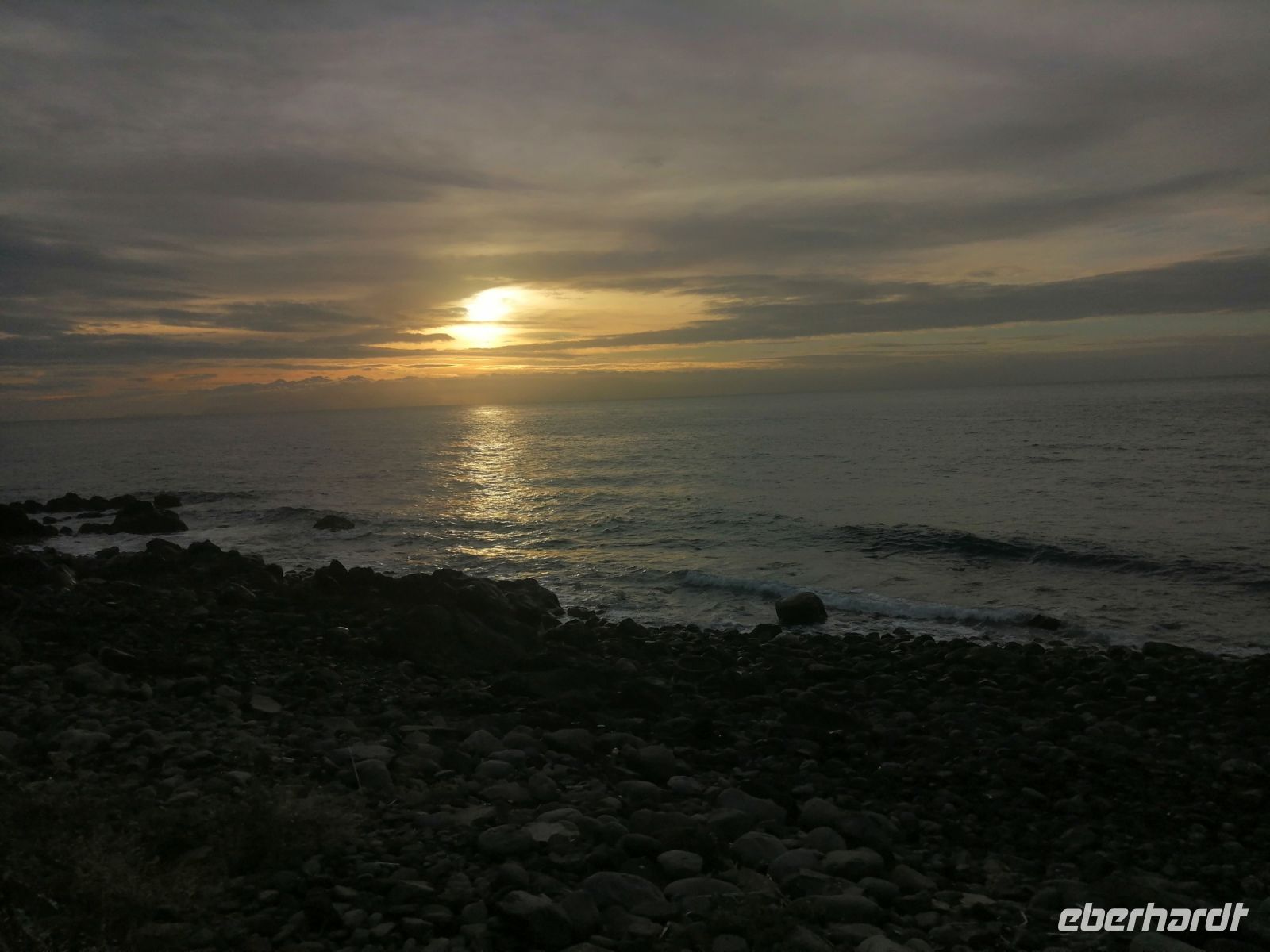 Sonnenaufgang in Conico de Baixo, Madeira