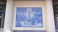 Schönes Azulejos-Bild vor dem Eingang in die Markthalle