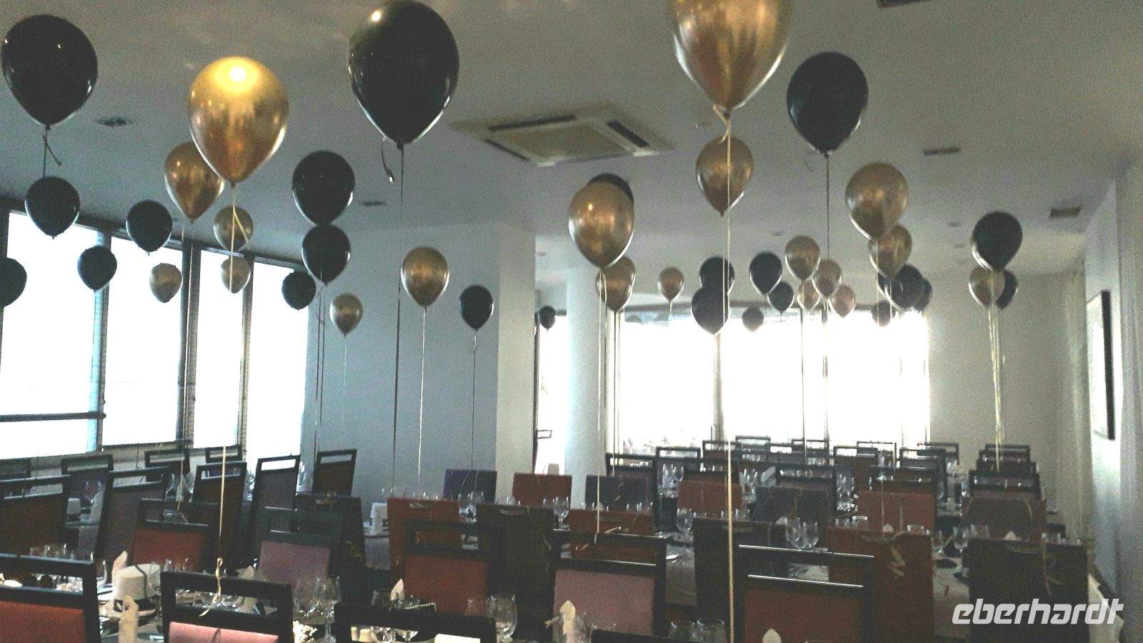 Die Tische wurden festlich dekoriert