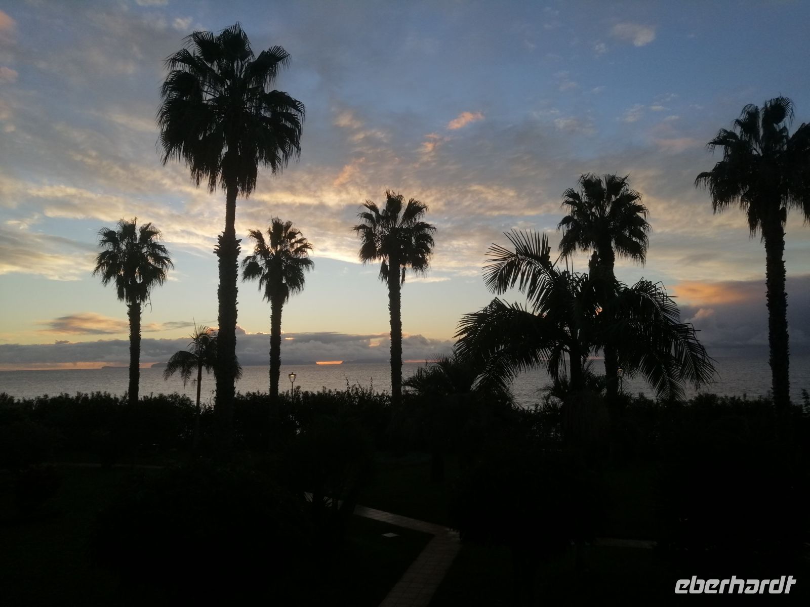 Sonnenaufgang von der Hotelterrasse, Hotel Four Views Oasis
