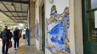 Douro-Kreuzfahrt mit Lissabon // Bahnhof in Pinhao