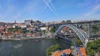 Douro-Kreuzfahrt mit Lissabon // Blick auf Porto von der Seilbahn