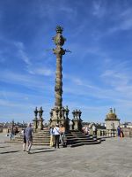 Porto - Platz vor Kathedrale(23).jpg