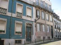 Charakteristisch für Lissabon: Keramikfliesen an den Hauswänden