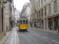 Lissabon - Electrico 28 in der Baixa