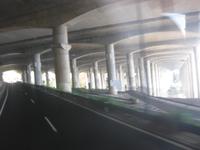 Unter der Landebahn des Flughafens