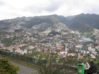Blick vom Aussichtspunkt über Funchal