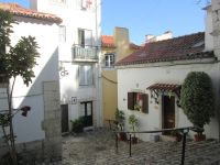 eine gewirr von kleinen Plätzen und Gassen-die Altstadt /Alfama