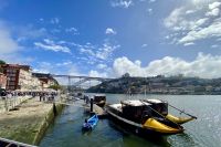 Porto - Ufer des Douro mit Ausflugsbooten