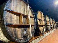 Fässer mit 25000 Litern