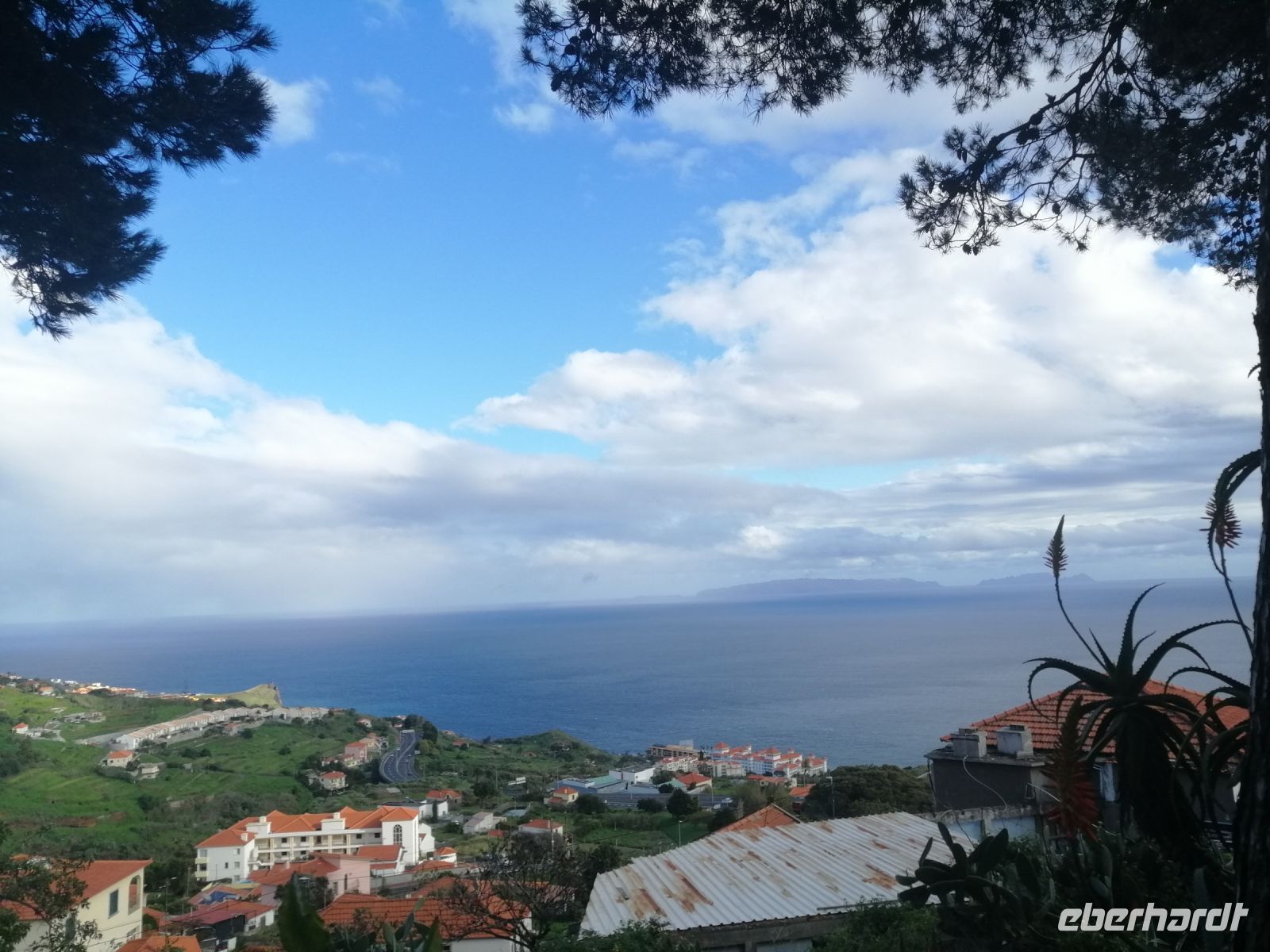 Blick auf Canico vom Kräutergarten Quinta Splendida