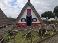 Santana: ein Nachbau von einem Haus aus früheren Zeiten 