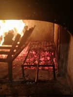 Der Fisch über den Feuer......