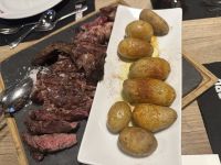 Abendessen im Restaurant O Rubo - T-Bone-Steak