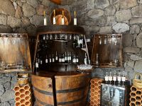 Bei der Weinprobe - Pico