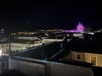 Angra do Heroismo bei Nacht