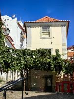 Steile Treppe in der Alfama
