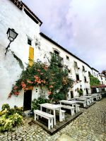 Einladendes Restaurant in Obidos