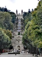 613 Stufen führen die Himmelstreppe hinauf, Lamego