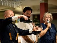 Fachmännisch wird dekantiert