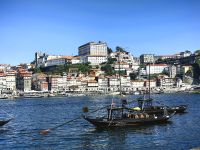 Kulisse Portos von Nova da Gaia aus gesehen