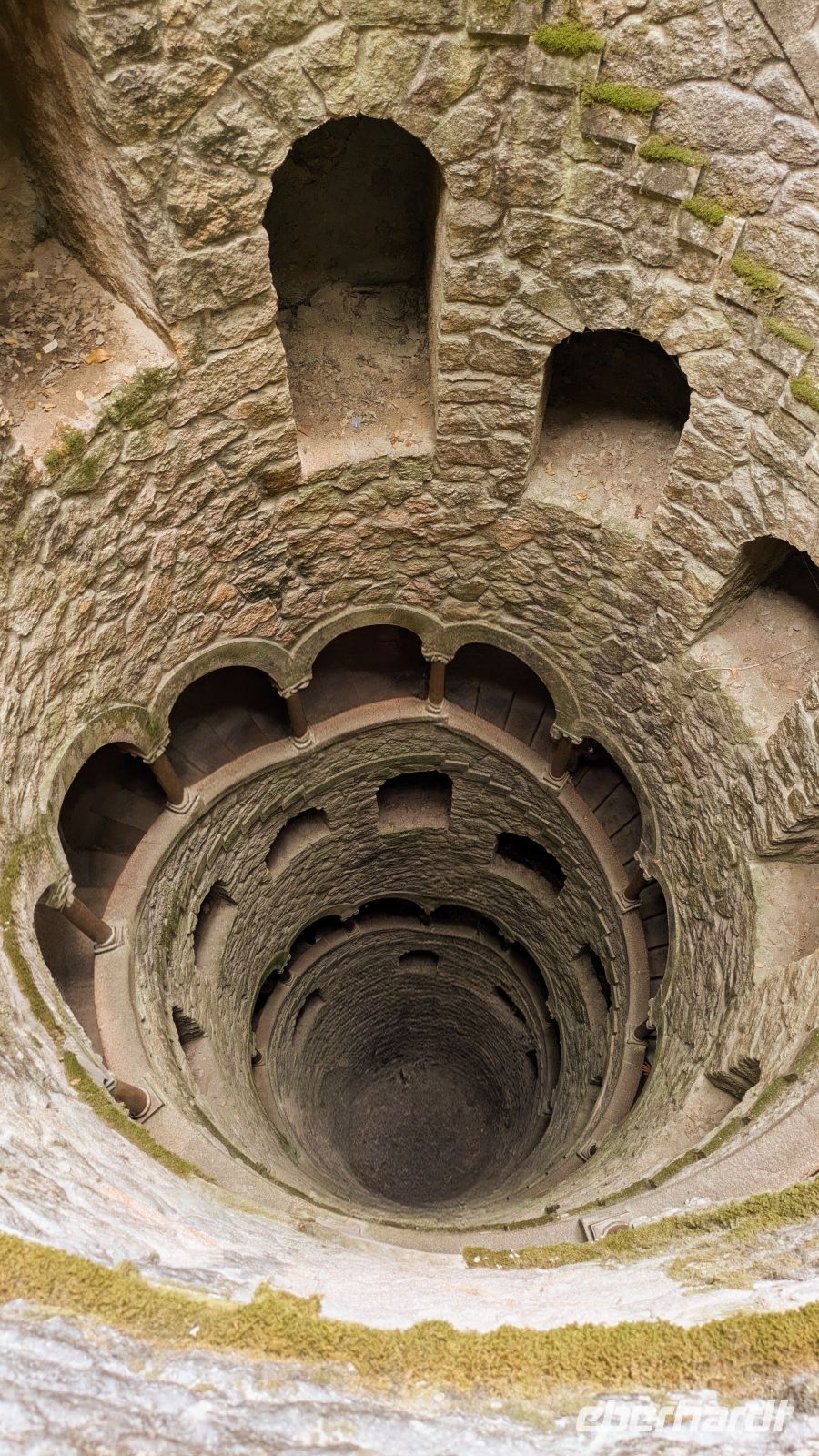 Initiationsbrunnen (Poço Iniciático) - Sintra