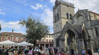 Marktkreuz und Kirche in Guimaraes