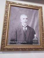 Fábrica de Santo António: Traditionsgeschäft in Funchal, bekannt für seine lokalen Produkte