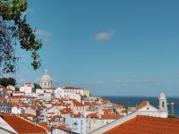 Die roten Dächer von Lissabon - Portugal  &ndash; &copy; Marieta Beck (Eberhardt TRAVEL)