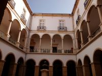  Innenhof in Universität Coimbra - Portugal  &ndash; &copy; Marieta Beck (Eberhardt TRAVEL)