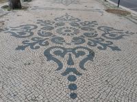 und die Steinornamente an der Avenida da Liberdade - Lissabon - Portugal  &ndash; &copy; Marieta Beck (Eberhardt TRAVEL)