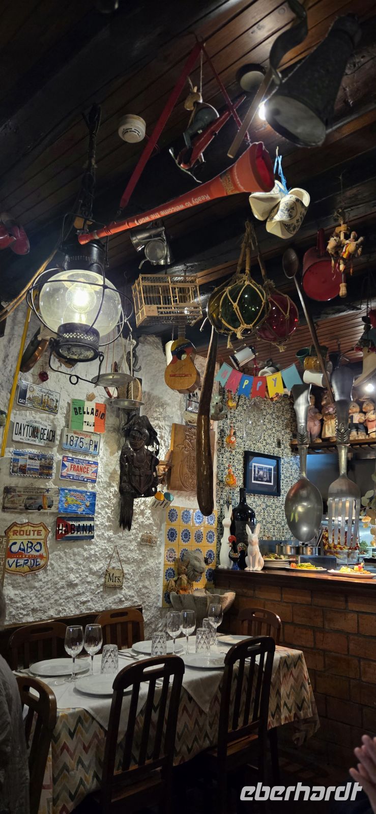 Abendessen in Porto - Portugal  &ndash; &copy;  (Eberhardt TRAVEL)