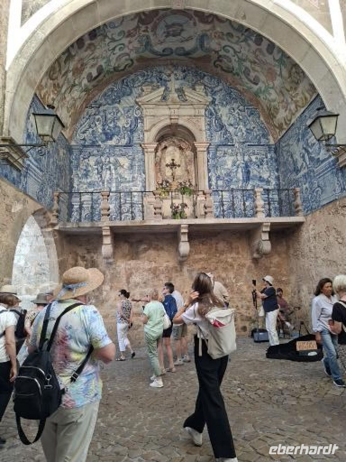 Obidos -Azulejoschmuck in der Stadtmauer &ndash; &copy;  (Eberhardt TRAVEL)