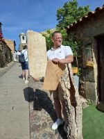 Castelo Rodrigo: Korkenrinde u. Korkleder &ndash; &copy; Ute Solf (Eberhardt TRAVEL)