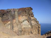  Ponta de São Lourenço - Gesteinsschichten