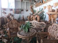 zu Besuch in der Korbflechterei von Camacha