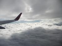 zwischen den Wolken auf den Weg nach Hause