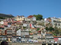 Blick vom Douro auf Porto