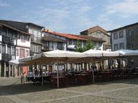 Guimaraes - Platz zum Verweilen in der historischen Altstadt