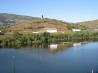 Peso da Regua - Blick aus dem Hotel auf den Douro und den 