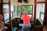 Standseilbahn Glória Funicular in Lissabon &ndash; &copy; Kristin Weigel (Eberhardt TRAVEL)