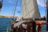 Segelschifffahrt entlang der Küste der Algarve &ndash; &copy; Kristin Weigel (Eberhardt TRAVEL)