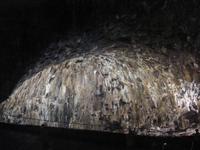 Basalt in der Vulkangrotte auf Teiceira