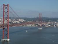 Ausflug nach Setúbal und ins nationale Kachelmuseum - Brücke des 25. April