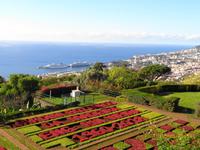 Blick vom Botanischen Garten auf Funchal 