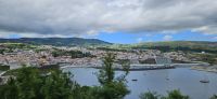 Blick vom Monte Brazil auf Angra