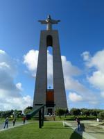 Cristo Rei Statue