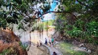 Furnas, heisse Quellen im Ortszentrum